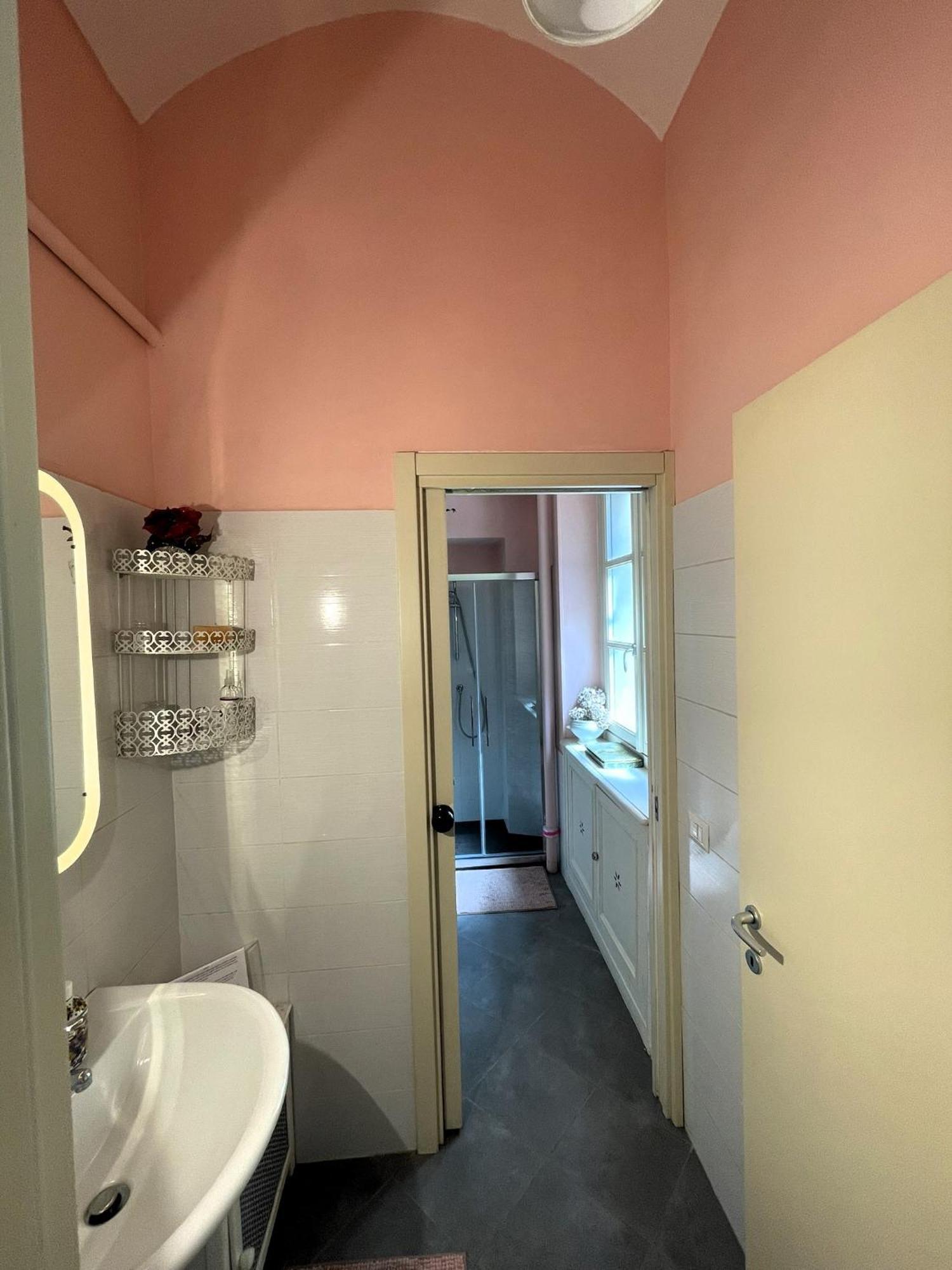 La Casa Di Ringhiera - Silenzioso Appartamento Di Charme Con Balcone Nel Quadrilatero Romano Turín Exterior foto