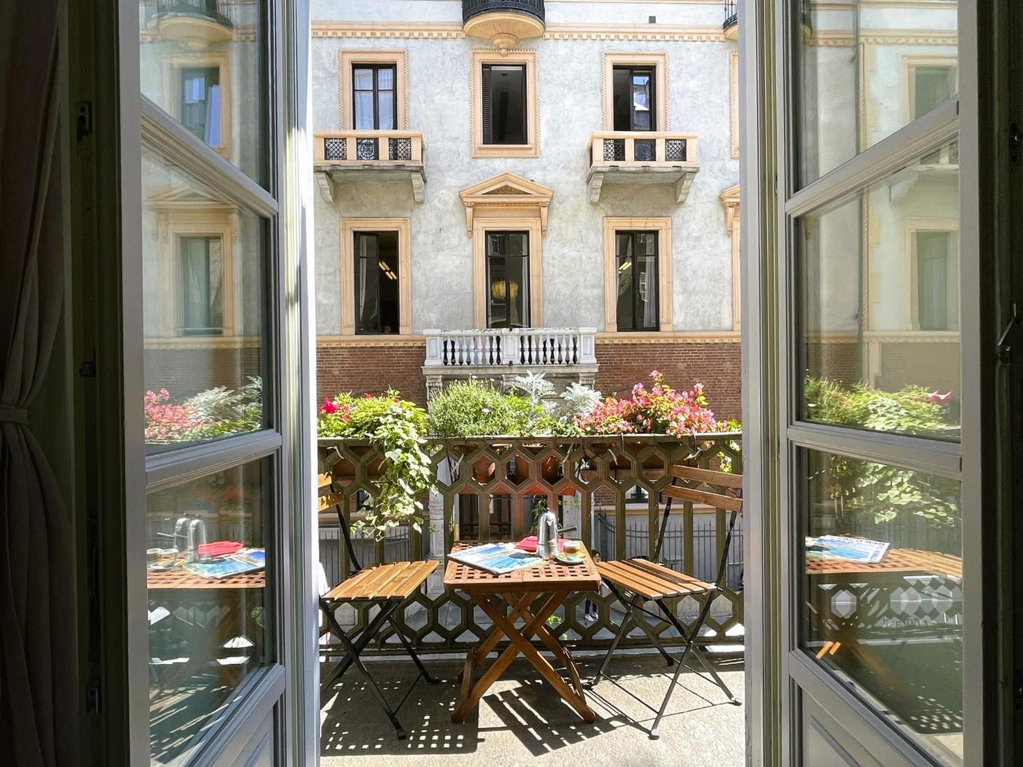 La Casa Di Ringhiera - Silenzioso Appartamento Di Charme Con Balcone Nel Quadrilatero Romano Turín Exterior foto